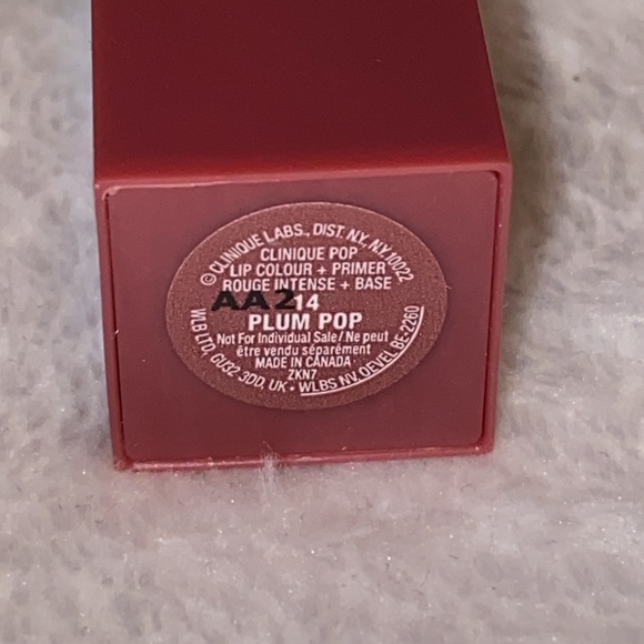 Clinique fan favorites (sample sizes) - Picture 10 of 16